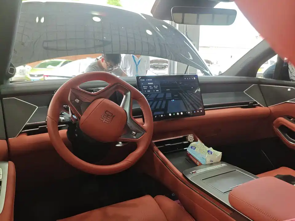 BYD Tang L L 2025 EV 670KM Flagship