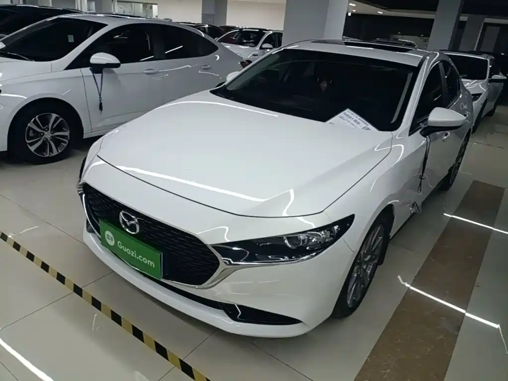 Mazda 3 Axela — миниатюра 2