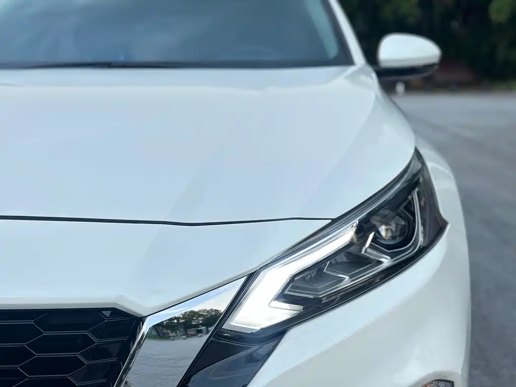 Nissan Teana — миниатюра 4
