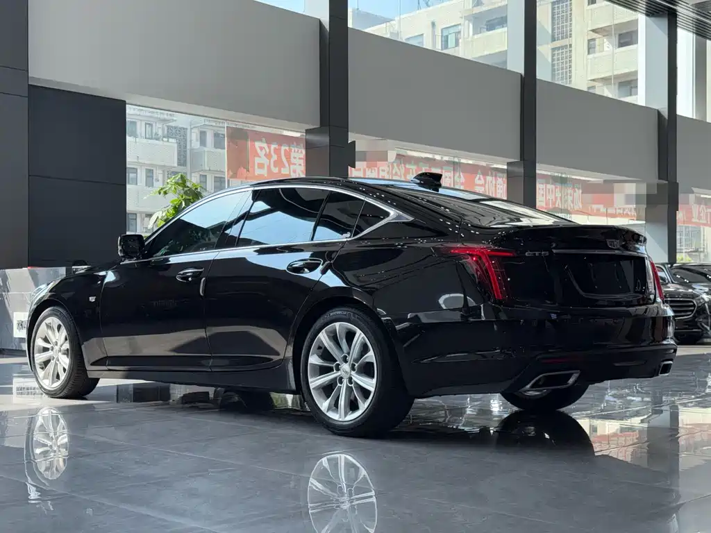 Cadillac CT5 — миниатюра 10