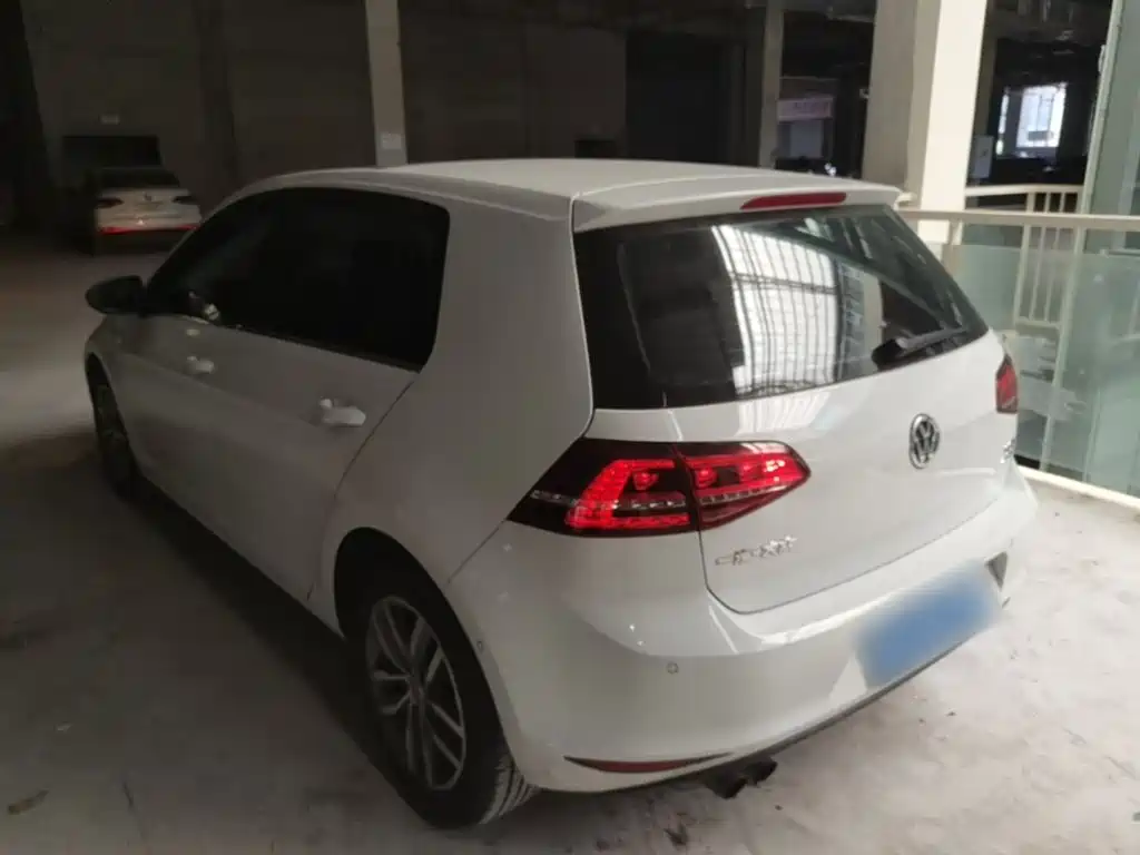 Volkswagen Golf — миниатюра 5