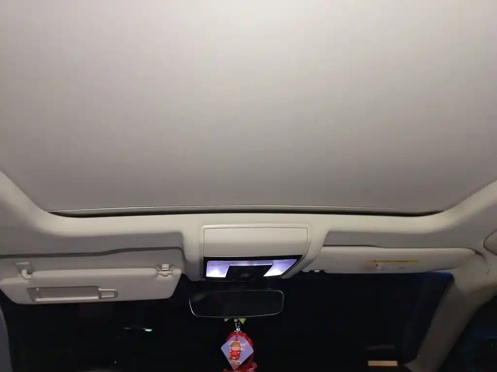 Volkswagen Passat — миниатюра 14