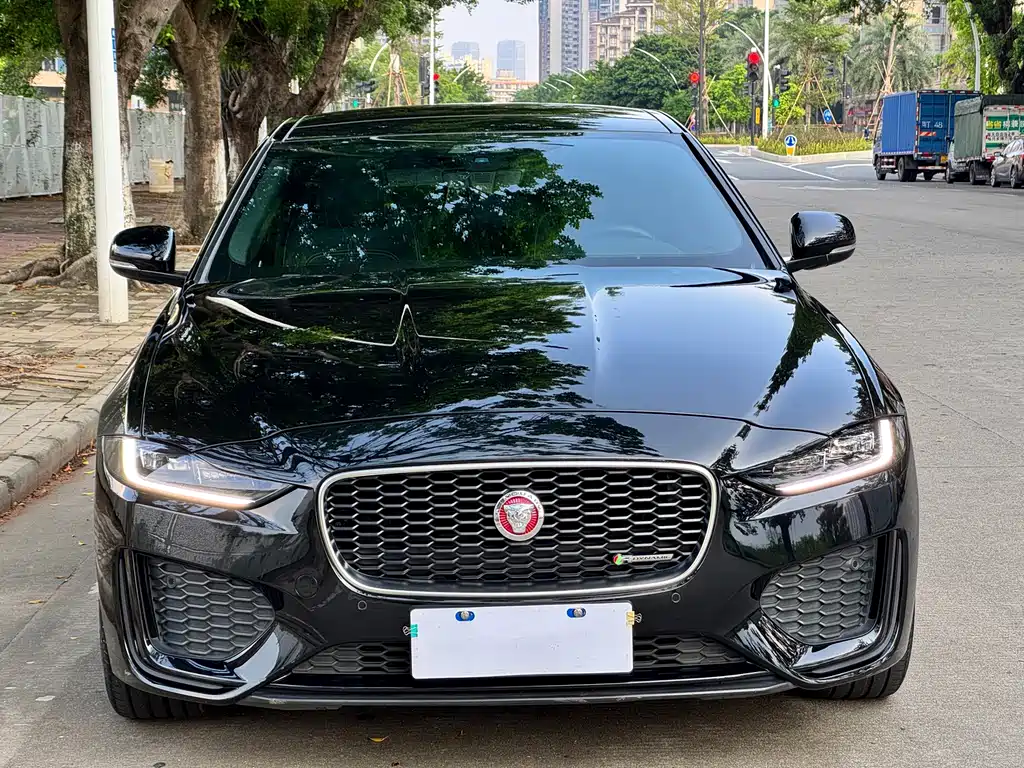 Jaguar XEL — миниатюра 2