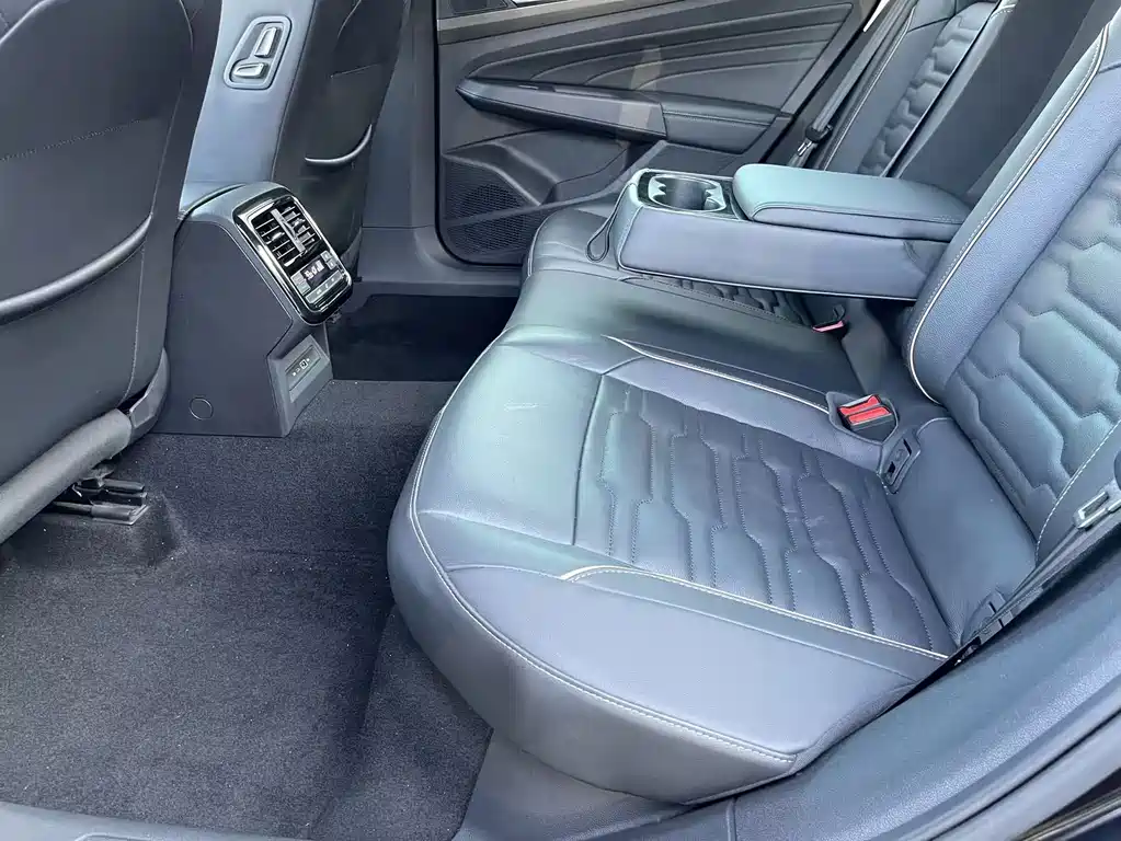 Volkswagen Passat — миниатюра 20