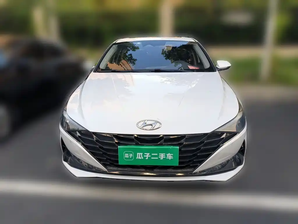 Hyundai Elantra — миниатюра 23