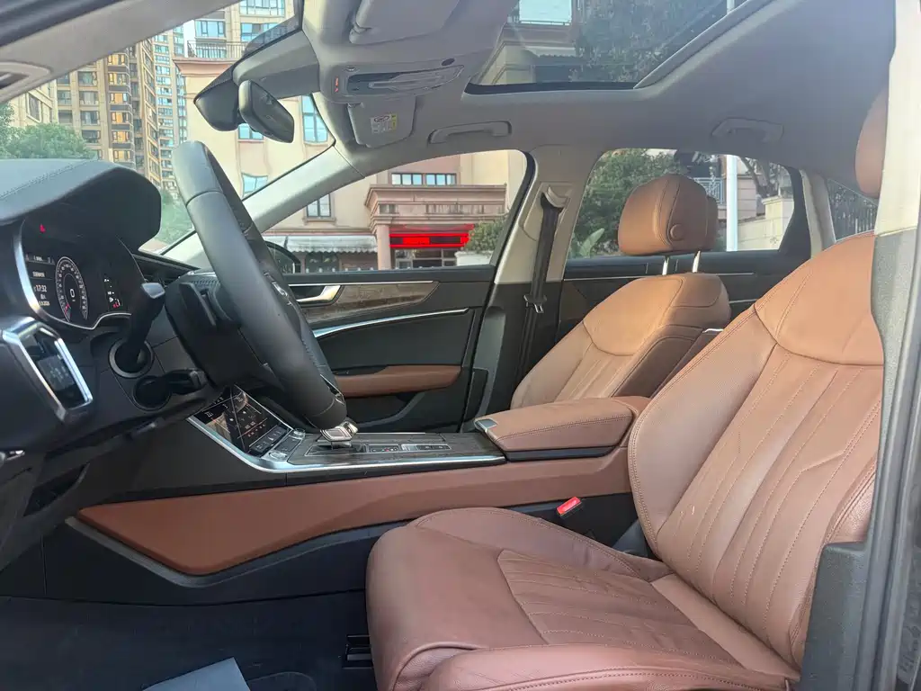 Audi A6L — миниатюра 9