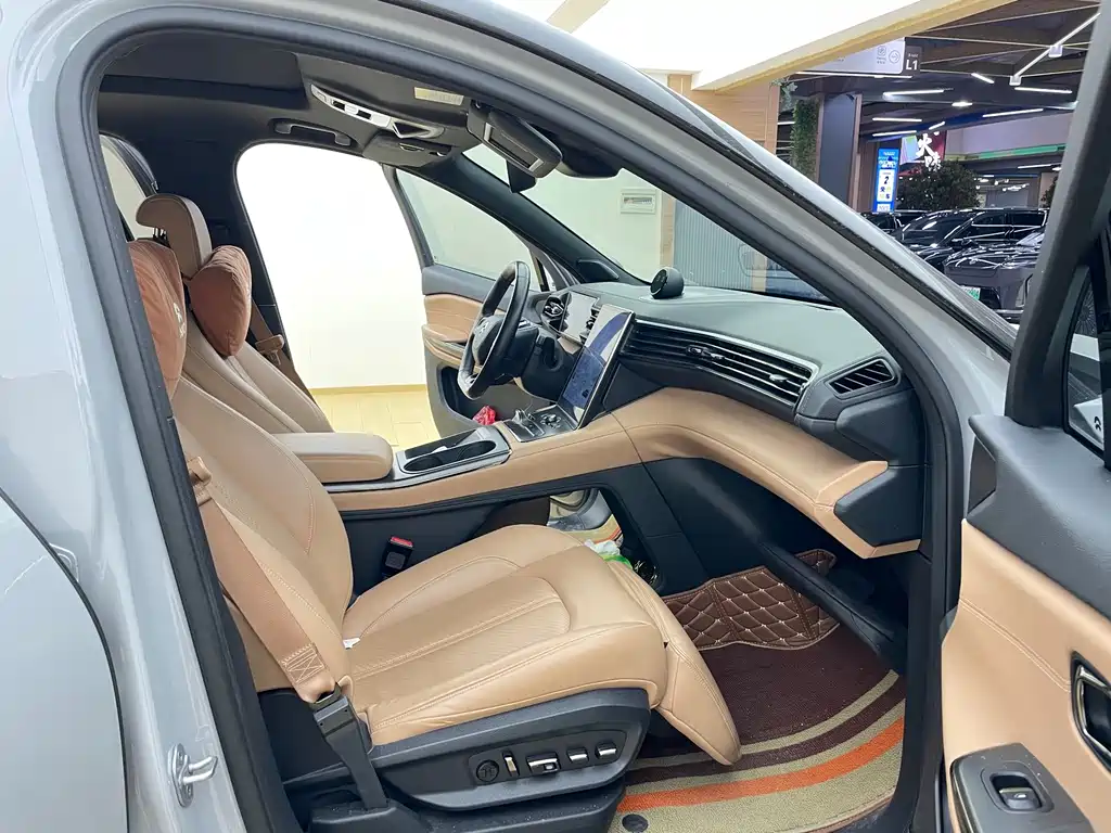 NIO ES6 — миниатюра 9
