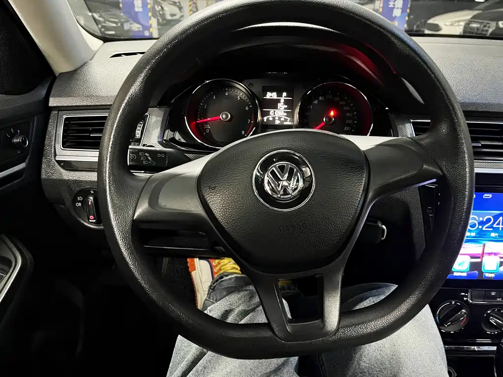 Volkswagen C-Trek — миниатюра 9
