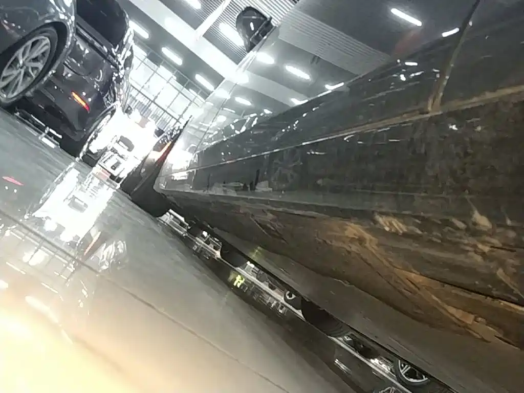Li Auto Li MEGA — миниатюра 22
