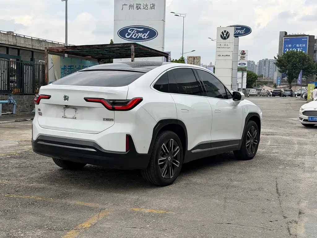 NIO EC6 — миниатюра 25