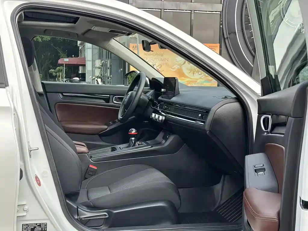 Honda Integra — миниатюра 10
