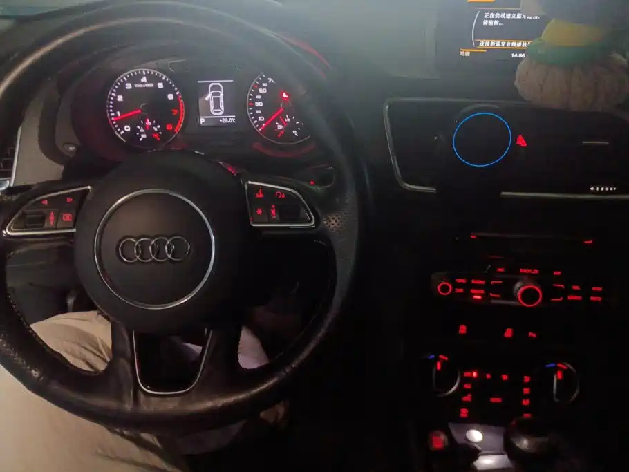 Audi Q3 — миниатюра 12