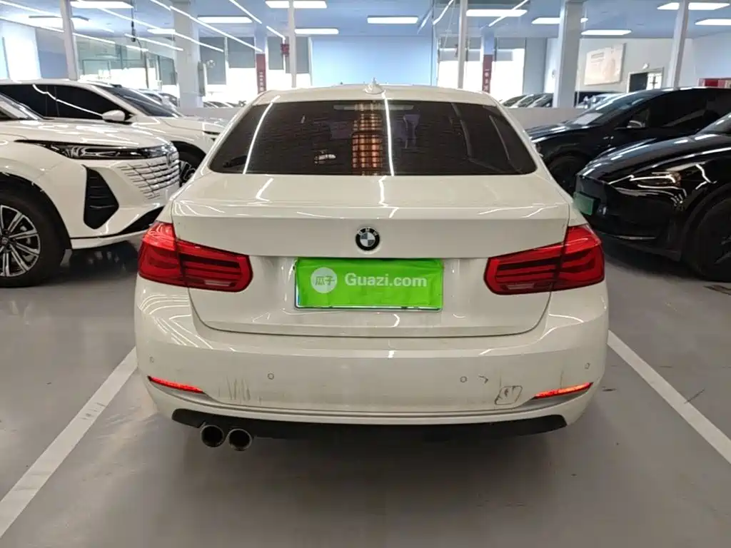BMW 3 Series — миниатюра 6