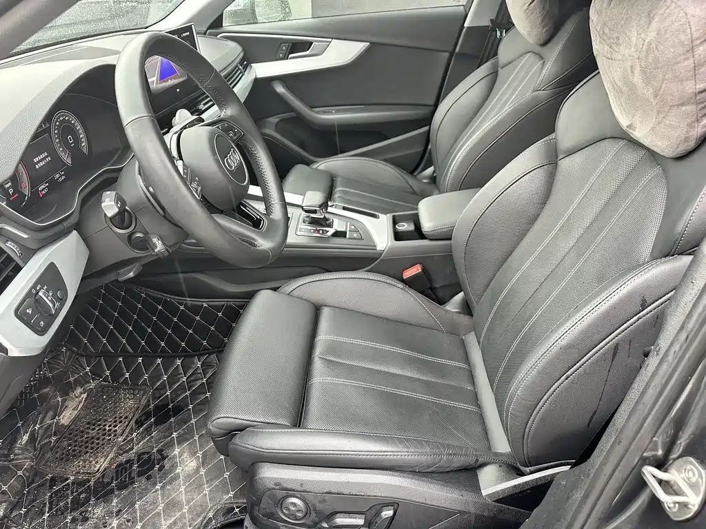 Audi A4L 2020 40 TFSI Luxury