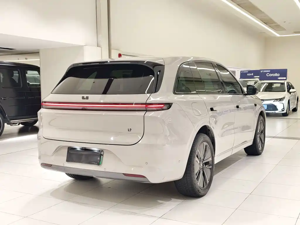 Li Auto Li L6 — миниатюра 11