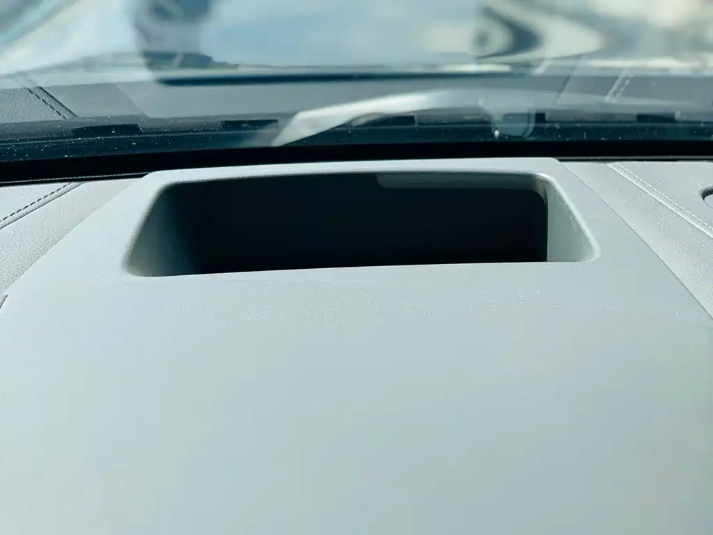 Volvo S90 PHEV — миниатюра 20
