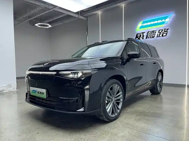 2025 Leapmotor C16