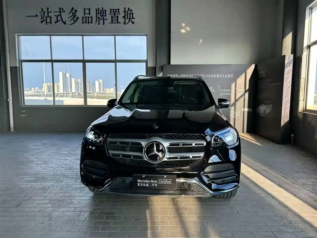MERCEDES-BENZ GLS