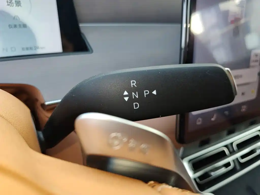 BYD Han L — миниатюра 14