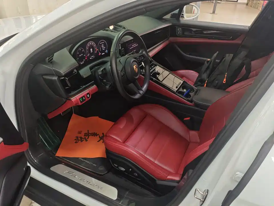 Porsche Panamera — миниатюра 5