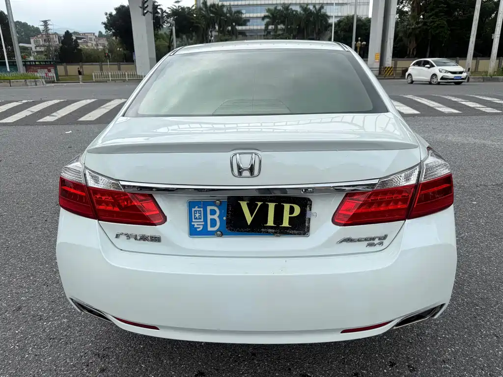 Honda Accord 2014 2.4L EX Luxury