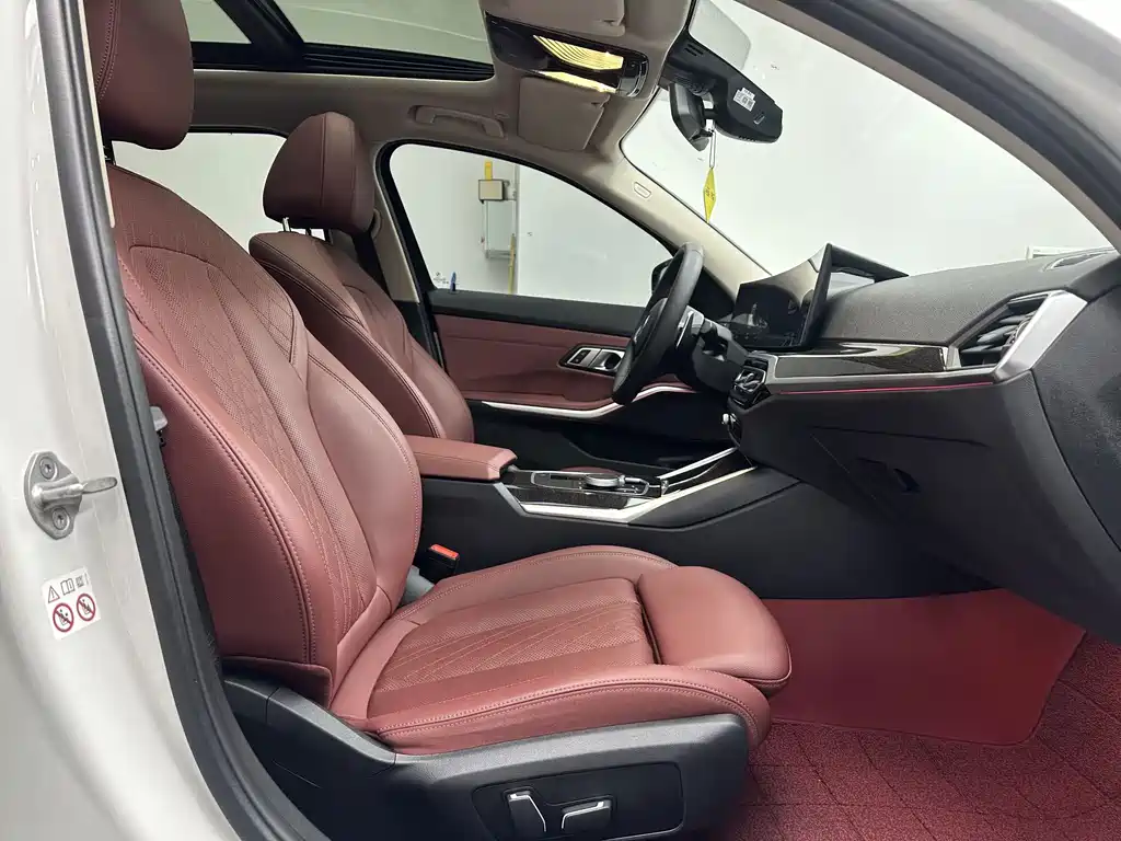 BMW 3 Series — миниатюра 14