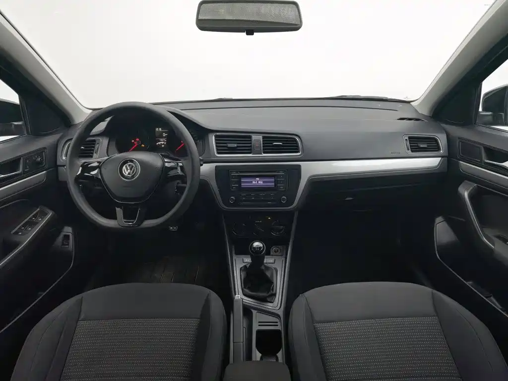 Volkswagen Lavida — миниатюра 5