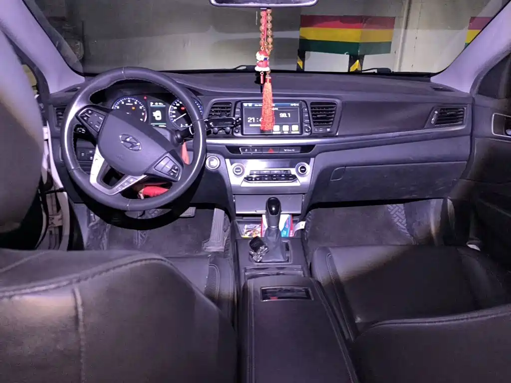 Hyundai Mistra — миниатюра 5