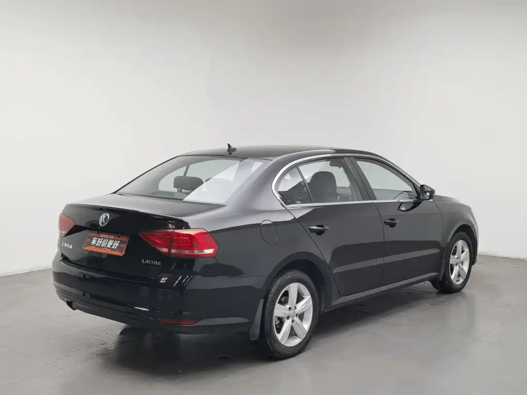 Volkswagen Lavida — миниатюра 2