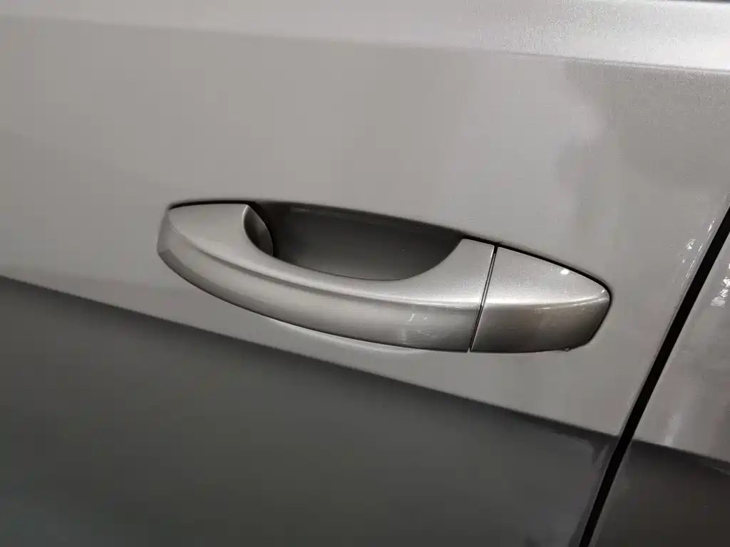 Volkswagen Golf — миниатюра 18
