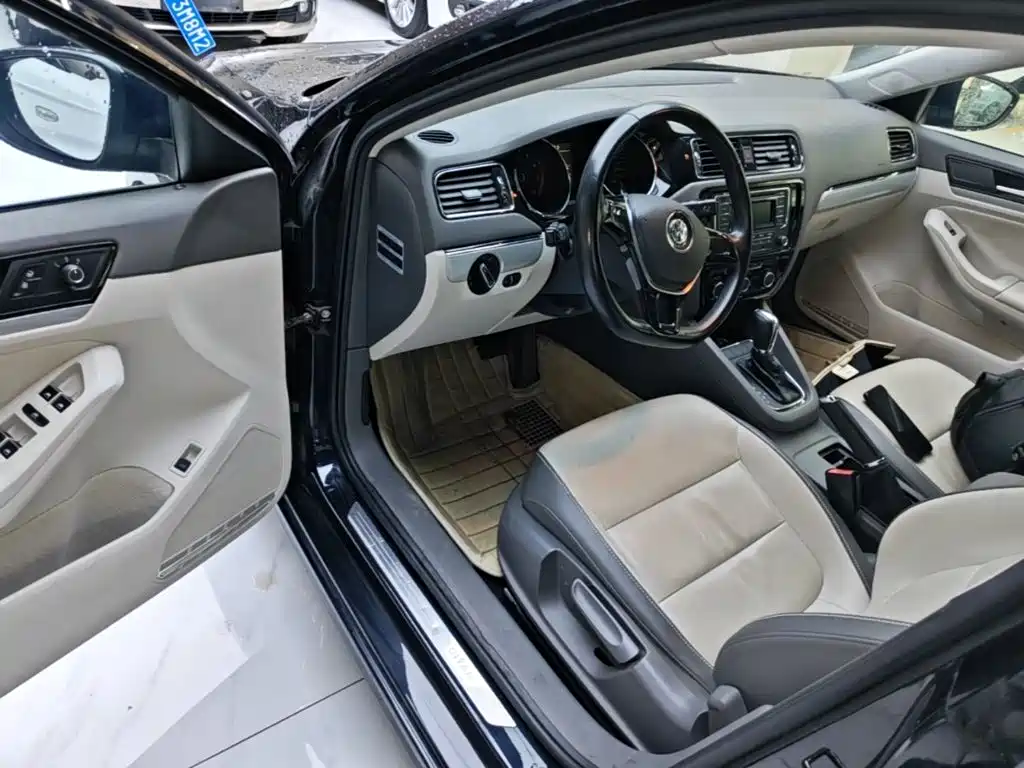 Volkswagen Sagitar — миниатюра 16