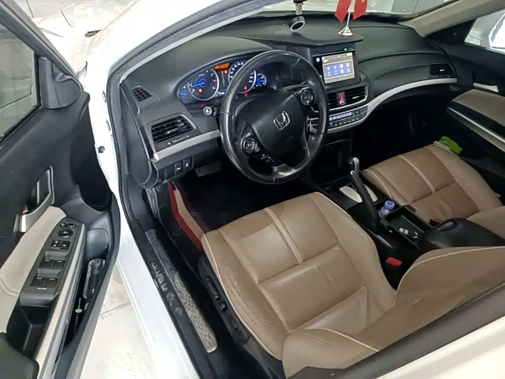 Honda Crosstour — миниатюра 16