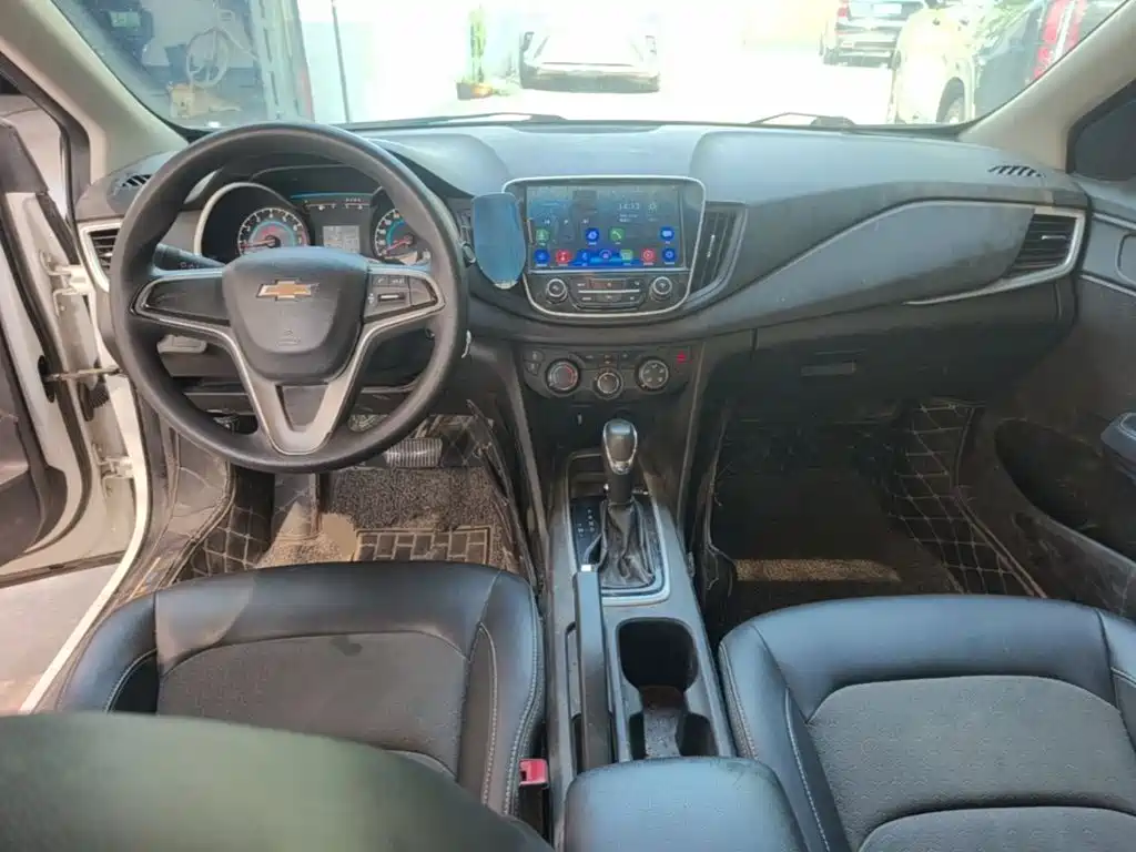 Chevrolet Cavalier — миниатюра 10