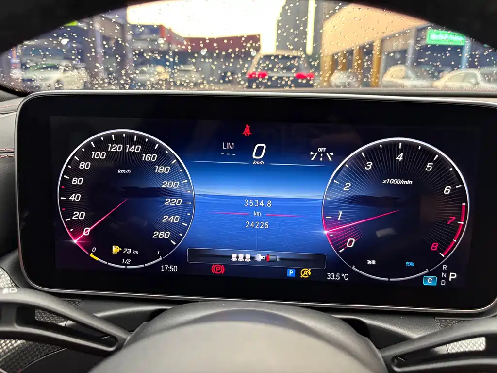Mercedes-Benz C-Class — миниатюра 15