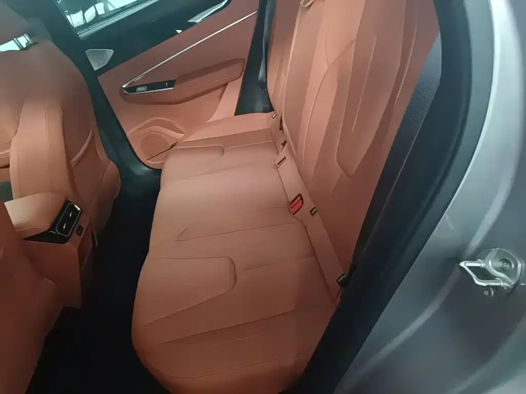 Geely Boyue — миниатюра 17