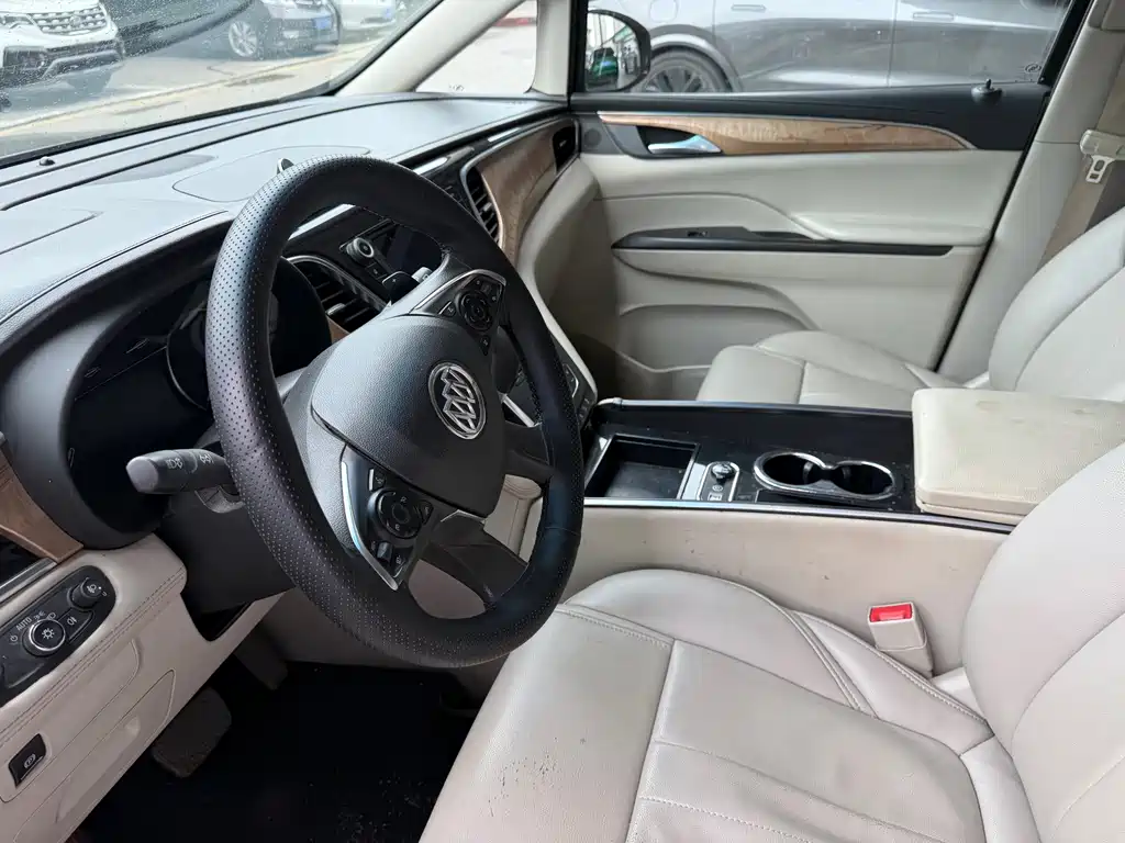 Buick GL8 — миниатюра 7