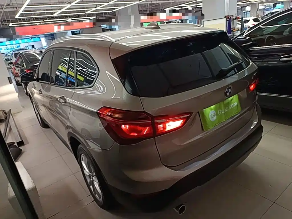 BMW X1 — миниатюра 5