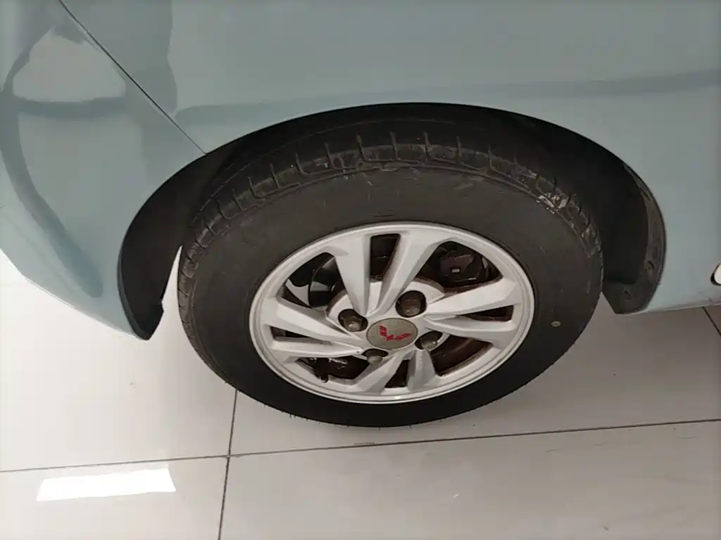 Wuling MINIEV — миниатюра 23
