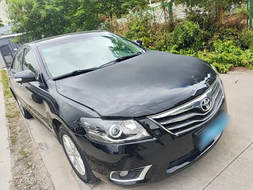 Toyota Camry — миниатюра 4