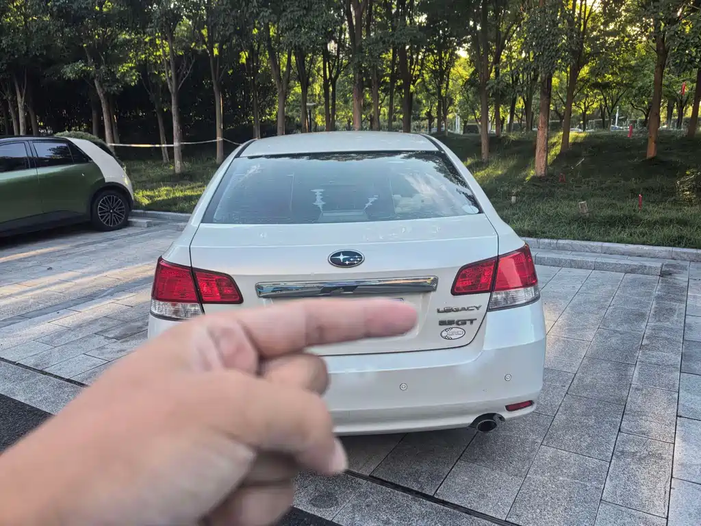 Subaru Legacy — миниатюра 5