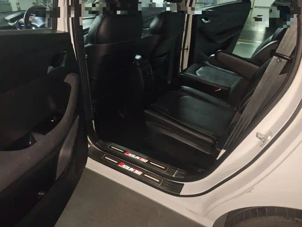 Baojun 360 — миниатюра 13