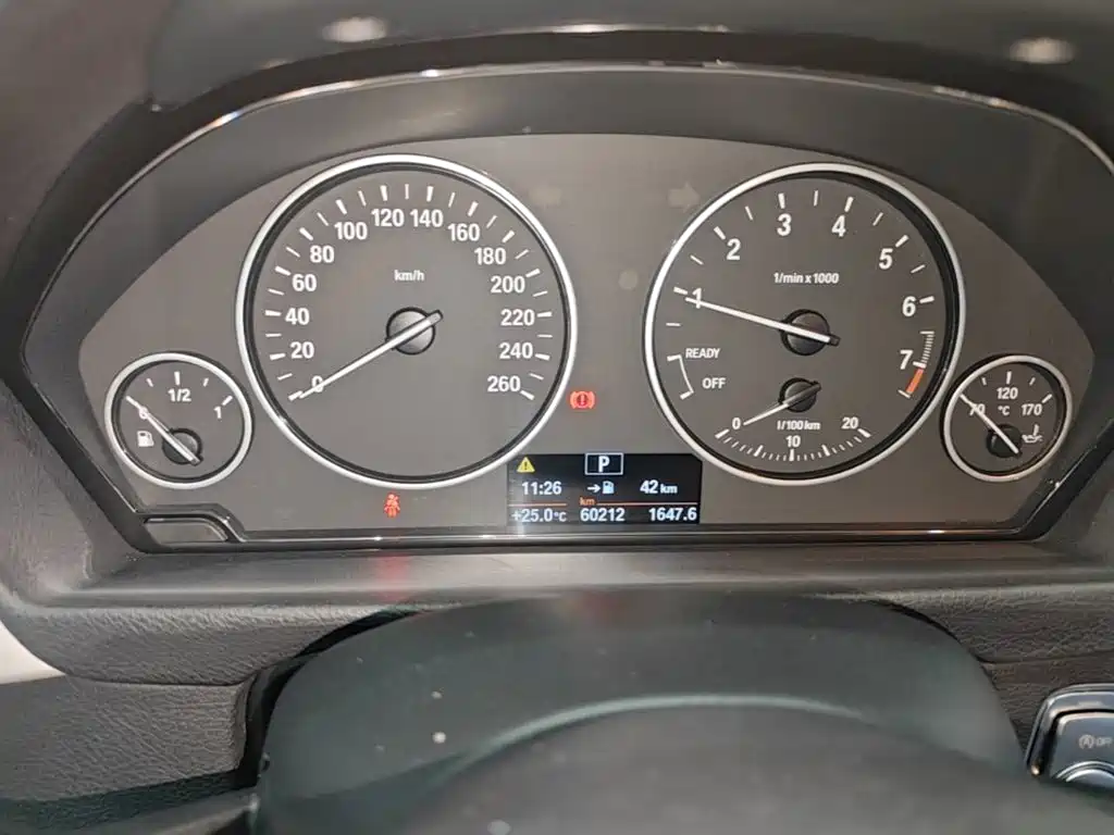 BMW 4 Series — миниатюра 12