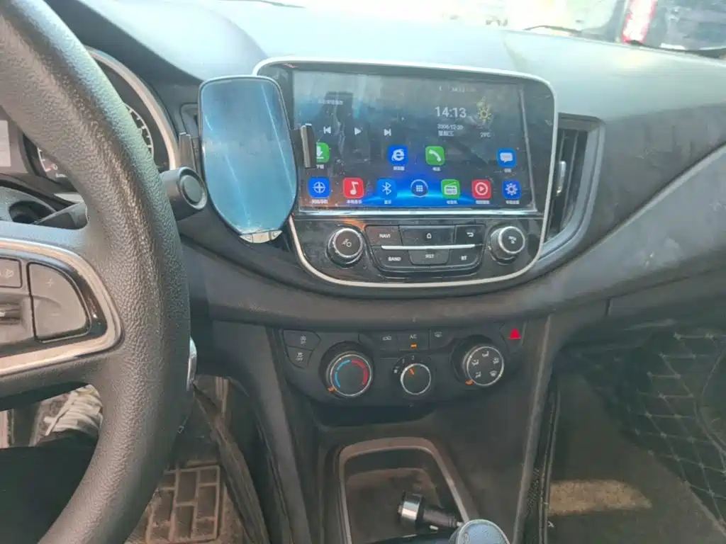 Chevrolet Cavalier — миниатюра 13