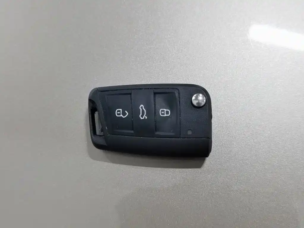 Volkswagen Golf — миниатюра 19