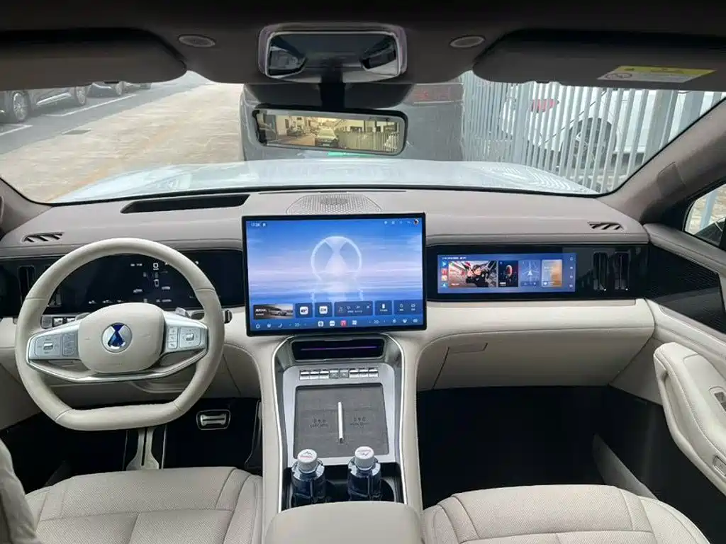 Denza Denza N8L — миниатюра 7