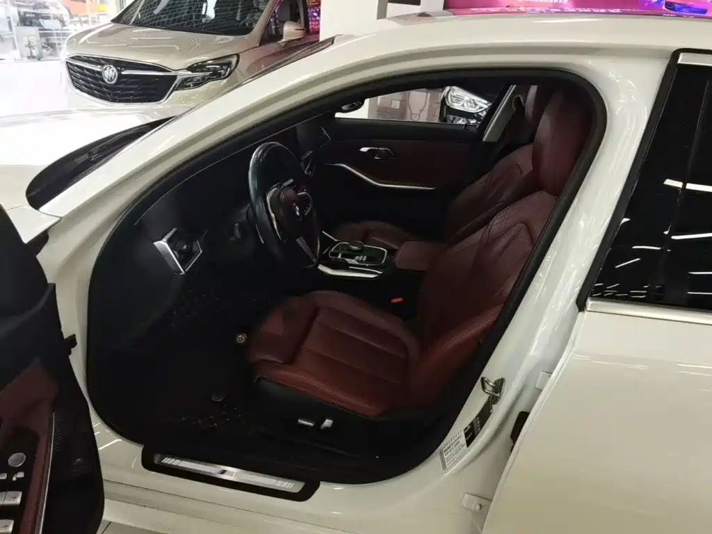 BMW 3 Series — миниатюра 15