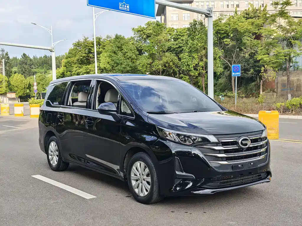 GAC Motor Trumpchi M6 — миниатюра 3