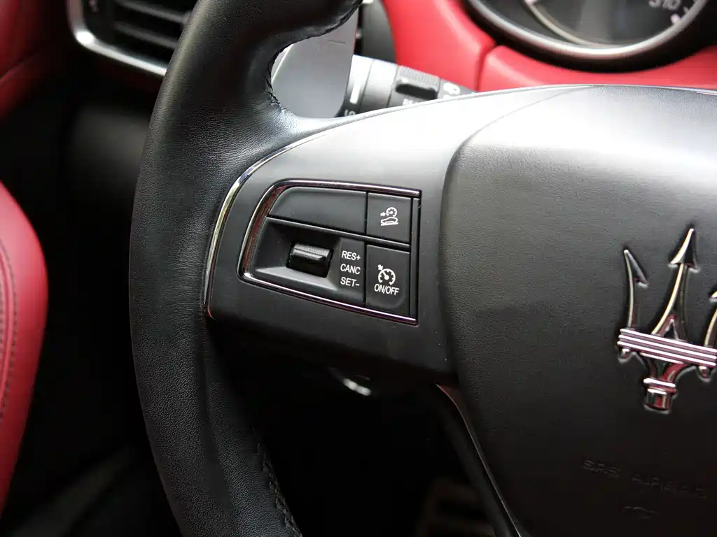 Maserati Levante — миниатюра 8