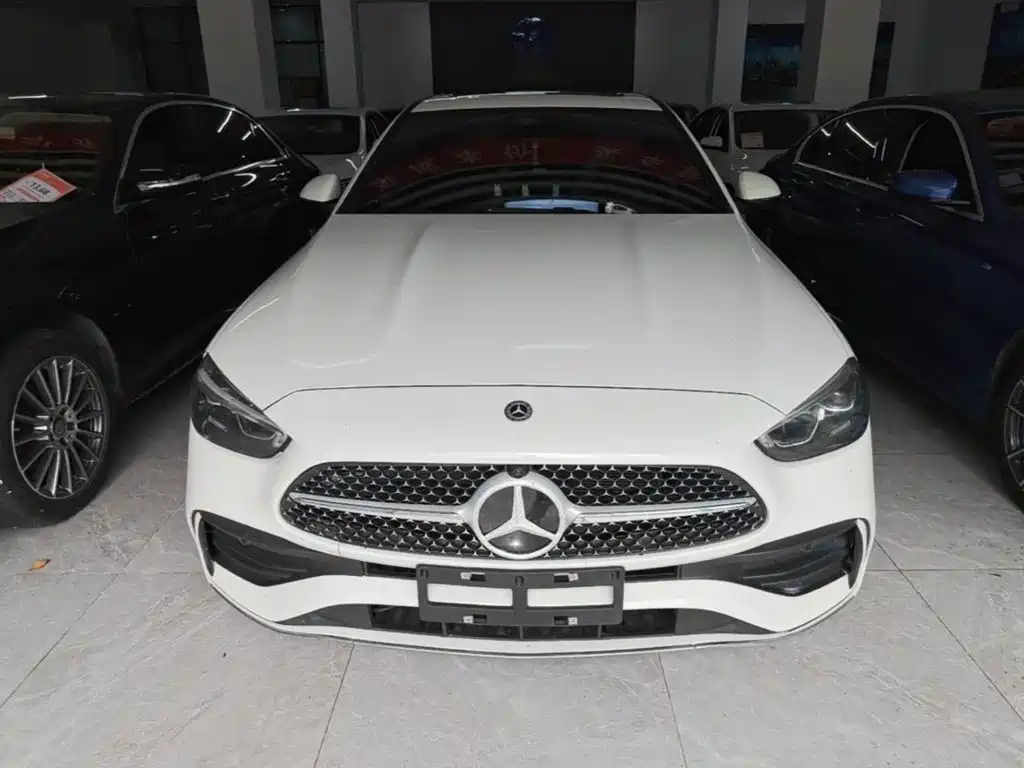 Mercedes-Benz C-Class — миниатюра 3