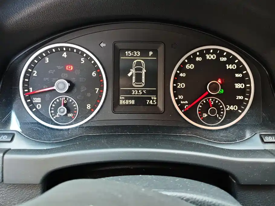 Volkswagen Tiguan — миниатюра 14